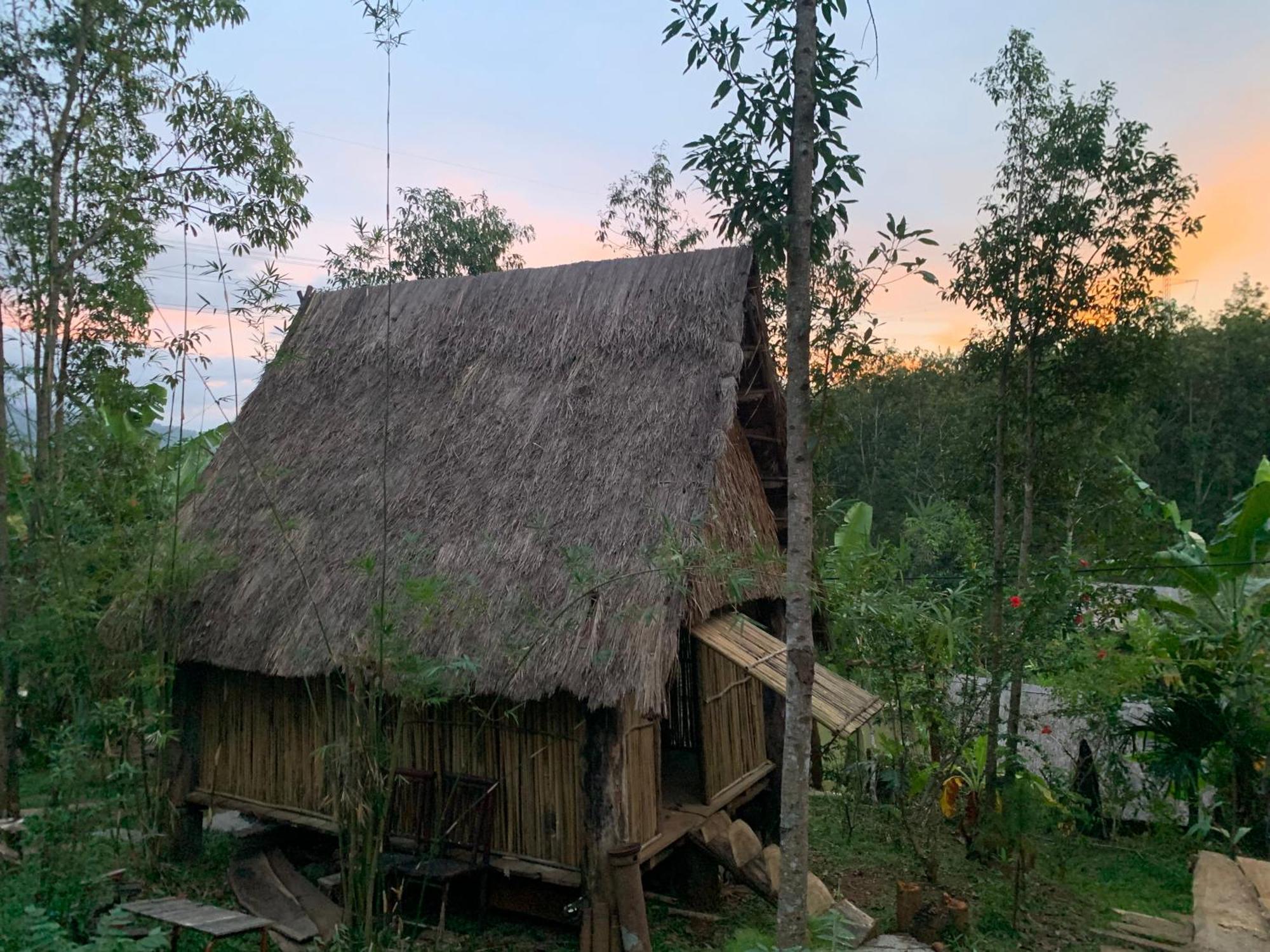 Khu Du Lich Sinh Thai, Nghi Duong Homestay Hoang Anh - Kon Xom Luh 崑嵩市 外观 照片