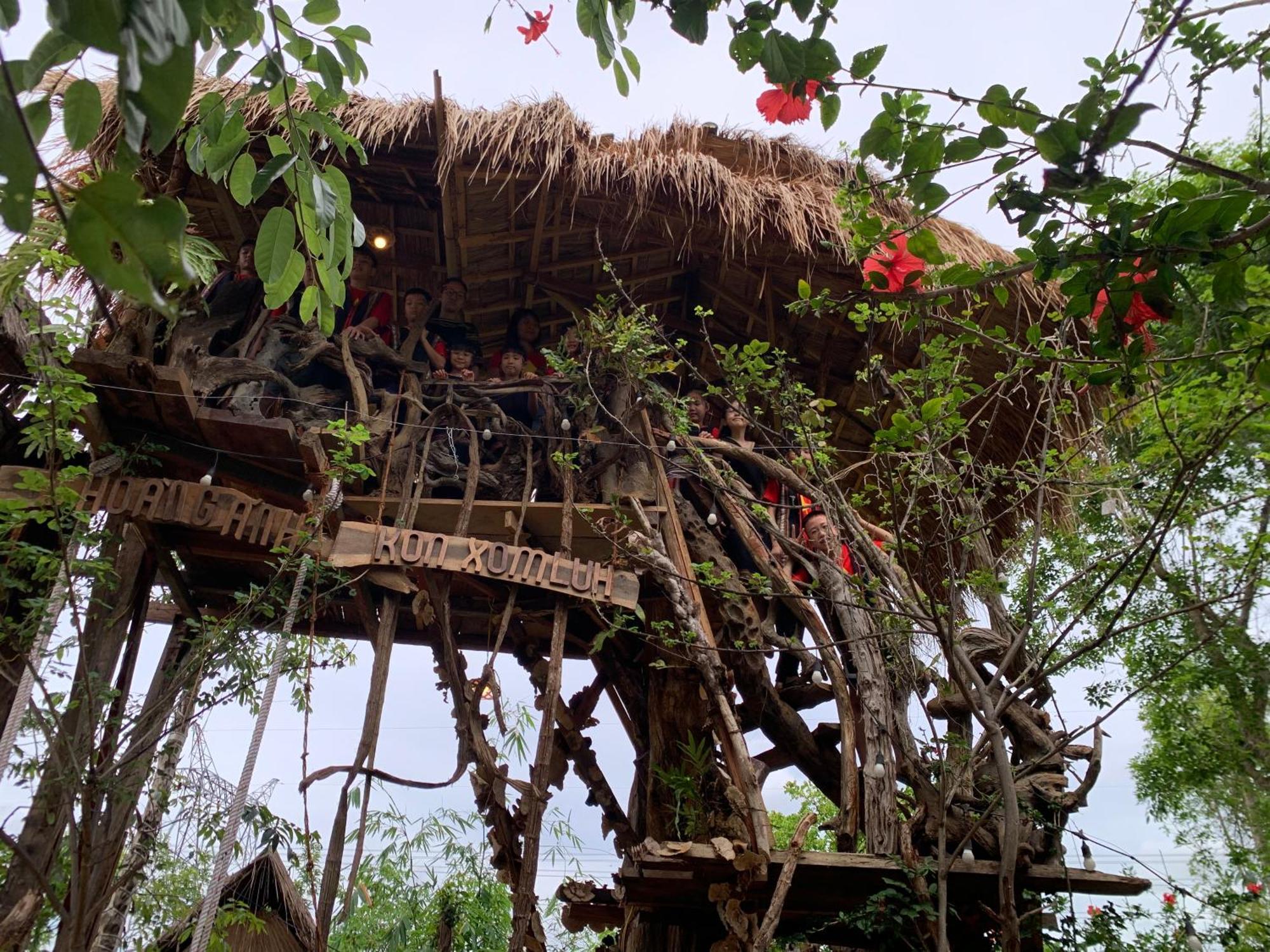 Khu Du Lich Sinh Thai, Nghi Duong Homestay Hoang Anh - Kon Xom Luh 崑嵩市 外观 照片