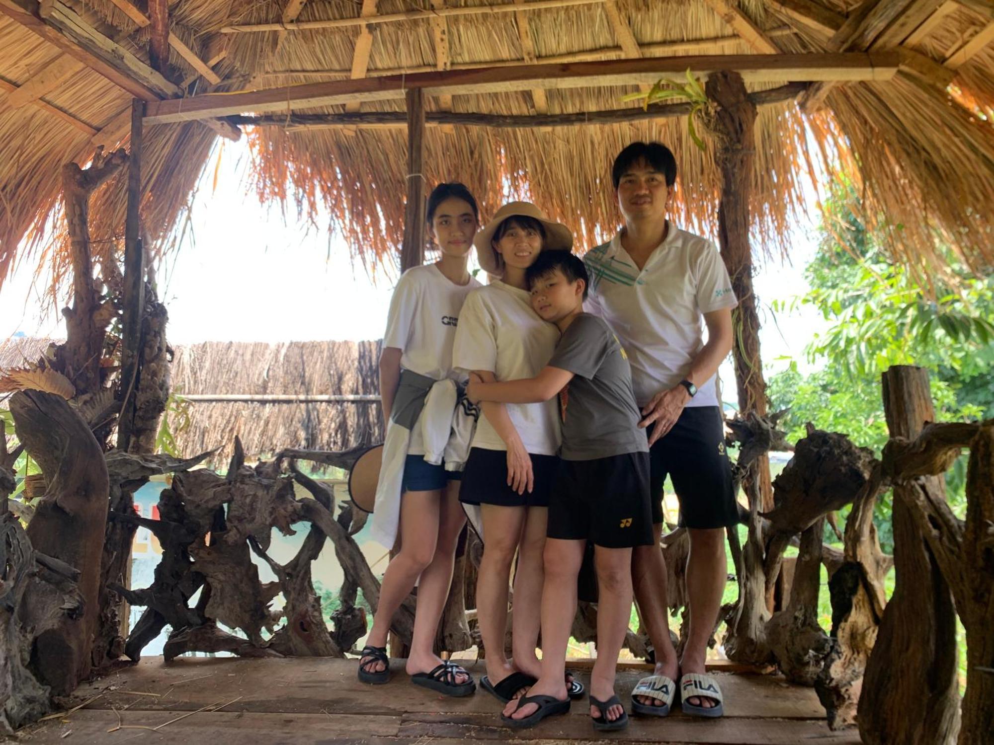 Khu Du Lich Sinh Thai, Nghi Duong Homestay Hoang Anh - Kon Xom Luh 崑嵩市 外观 照片