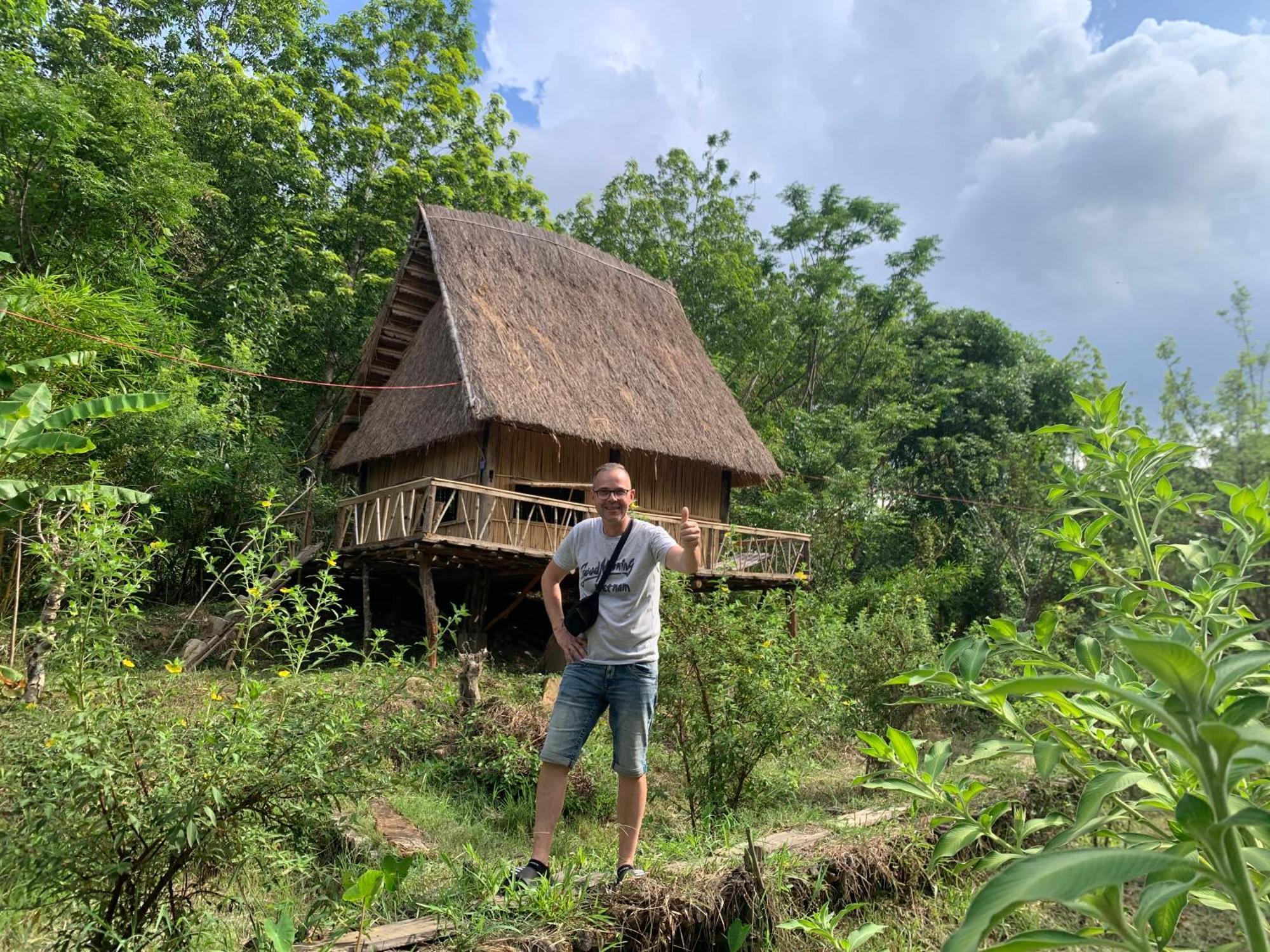 Khu Du Lich Sinh Thai, Nghi Duong Homestay Hoang Anh - Kon Xom Luh 崑嵩市 外观 照片