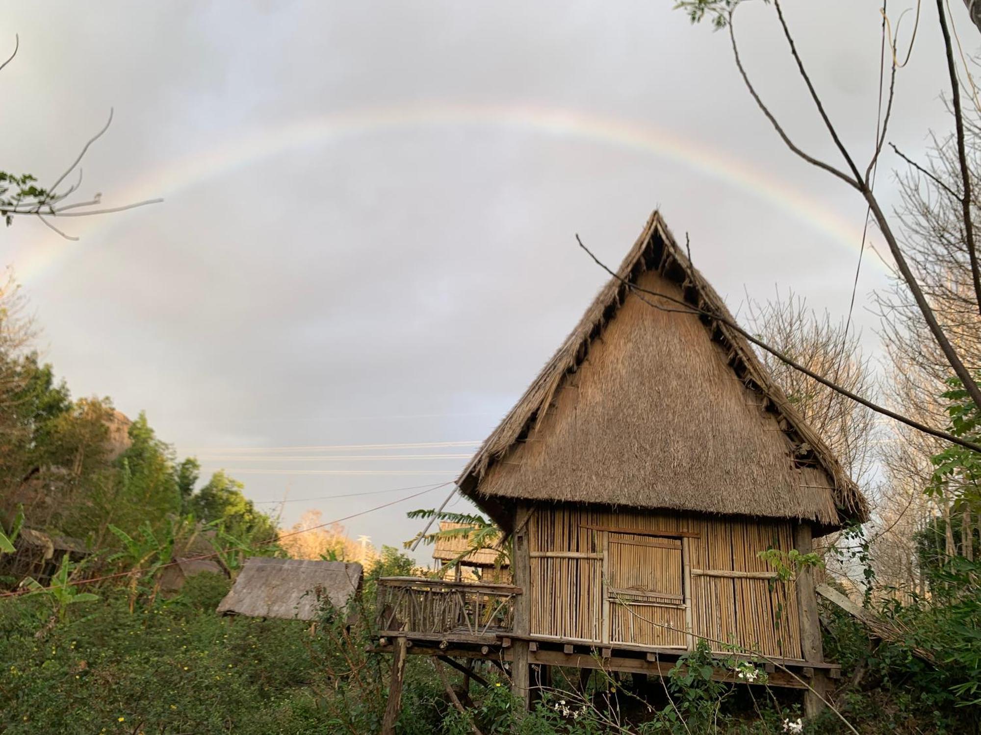 Khu Du Lich Sinh Thai, Nghi Duong Homestay Hoang Anh - Kon Xom Luh 崑嵩市 外观 照片