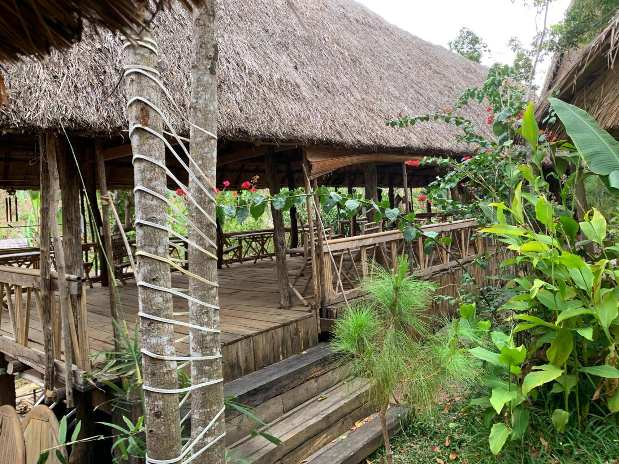 Khu Du Lich Sinh Thai, Nghi Duong Homestay Hoang Anh - Kon Xom Luh 崑嵩市 外观 照片